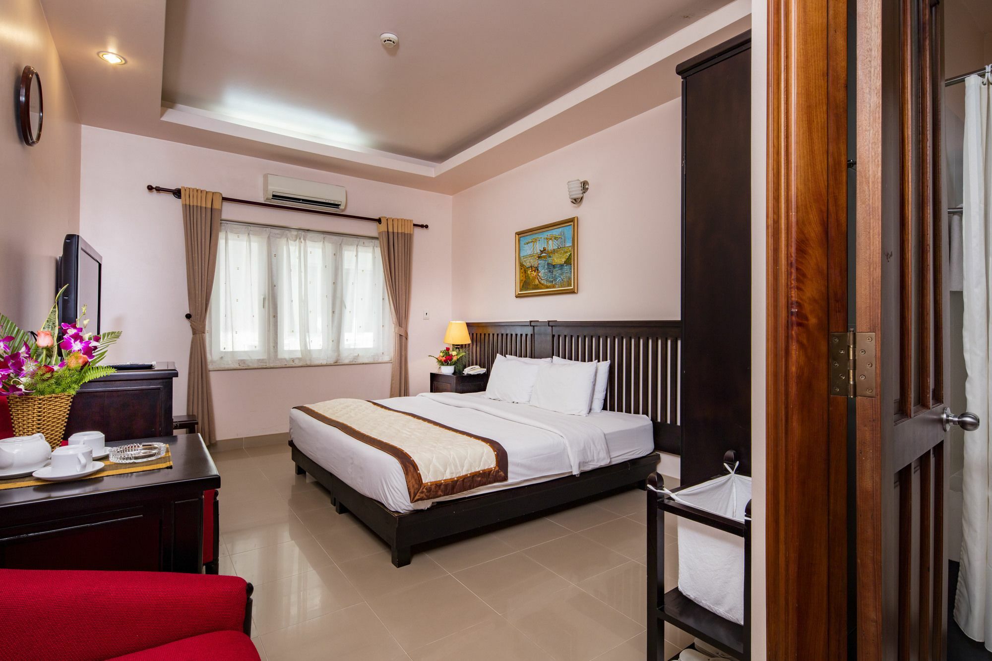 Vien Dong Phu My Hung Ho Chi Minh City